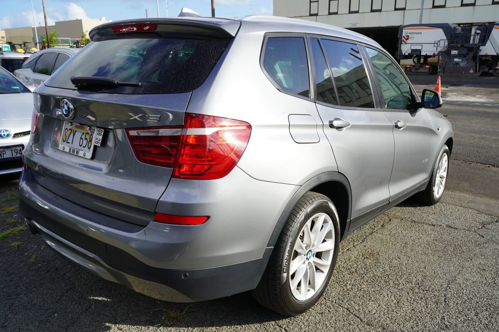 Used 2017 BMW X3 sDrive28i RWD image 22