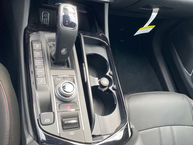 Used 2024 Maserati Levante GT Ultima image 32