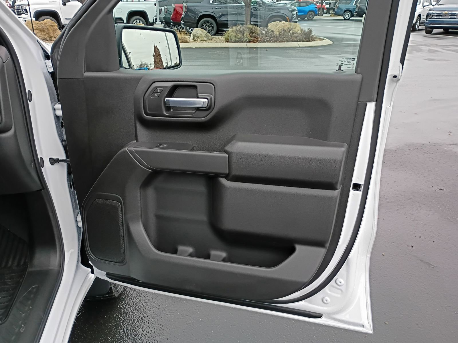 New 2026 Chevrolet Silverado 1500 Custom Trail Boss w/ Dark Appearance Package image 22