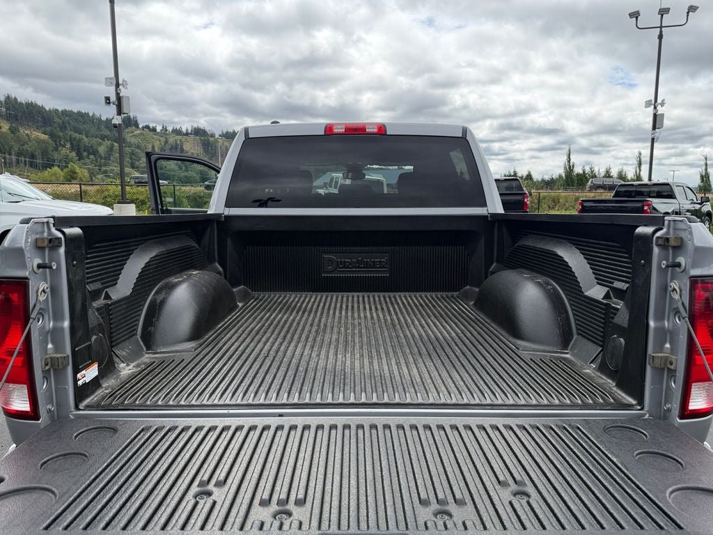 Used 2023 RAM 1500 Classic SLT AWD/4WD image 22