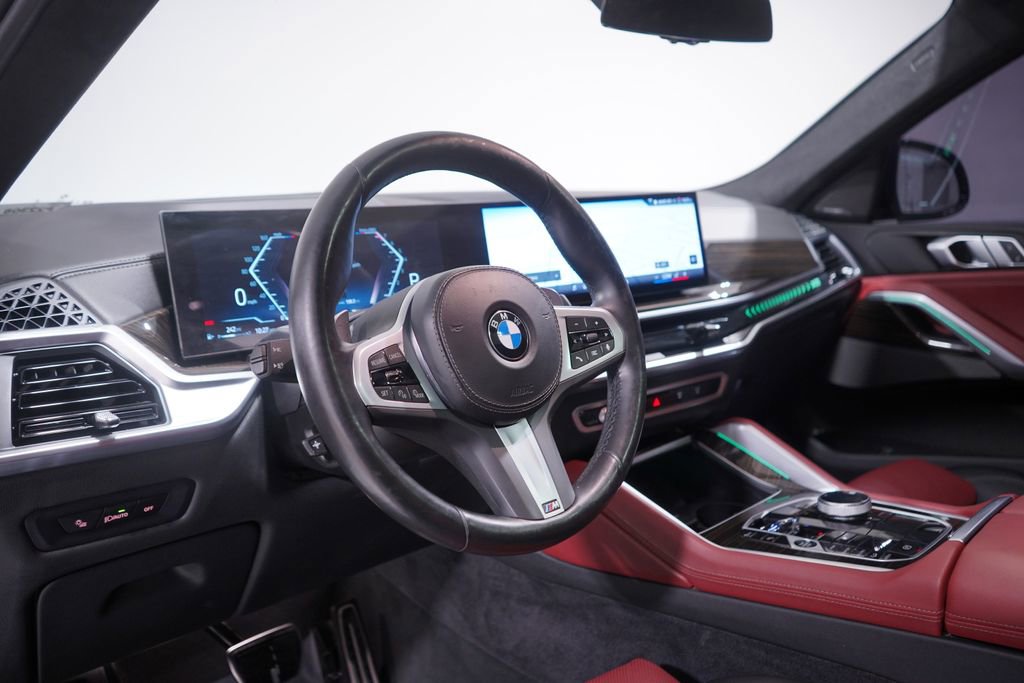 Used 2024 BMW X6 xDrive40i w/ Executive Package image 6