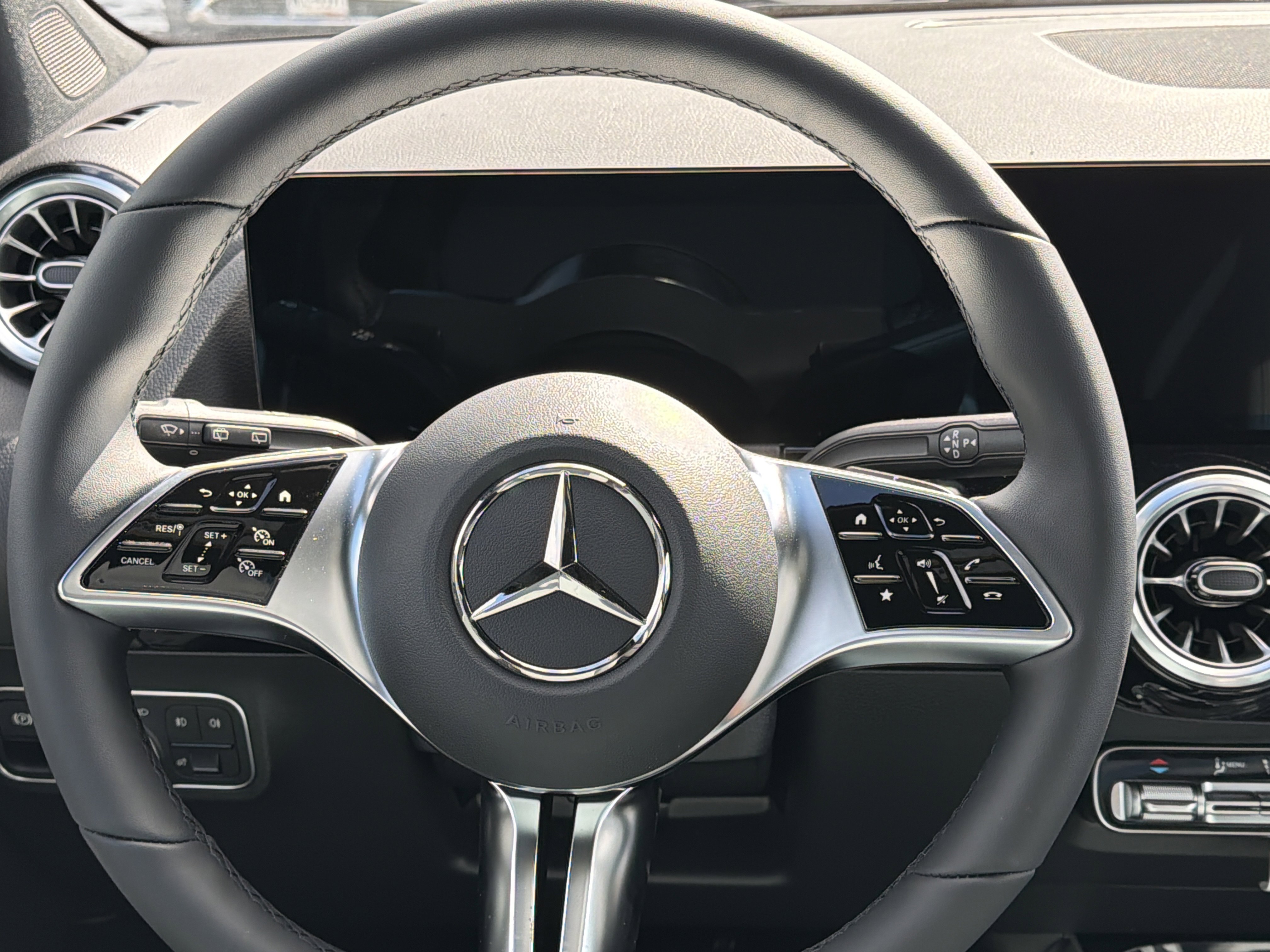 New 2026 Mercedes-Benz GLA 250 4MATIC image 13