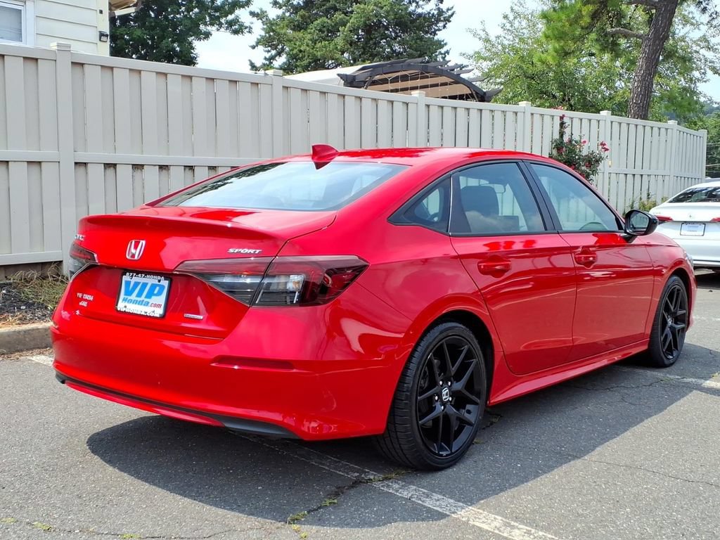 Used 2025 Honda Civic Sport image 6