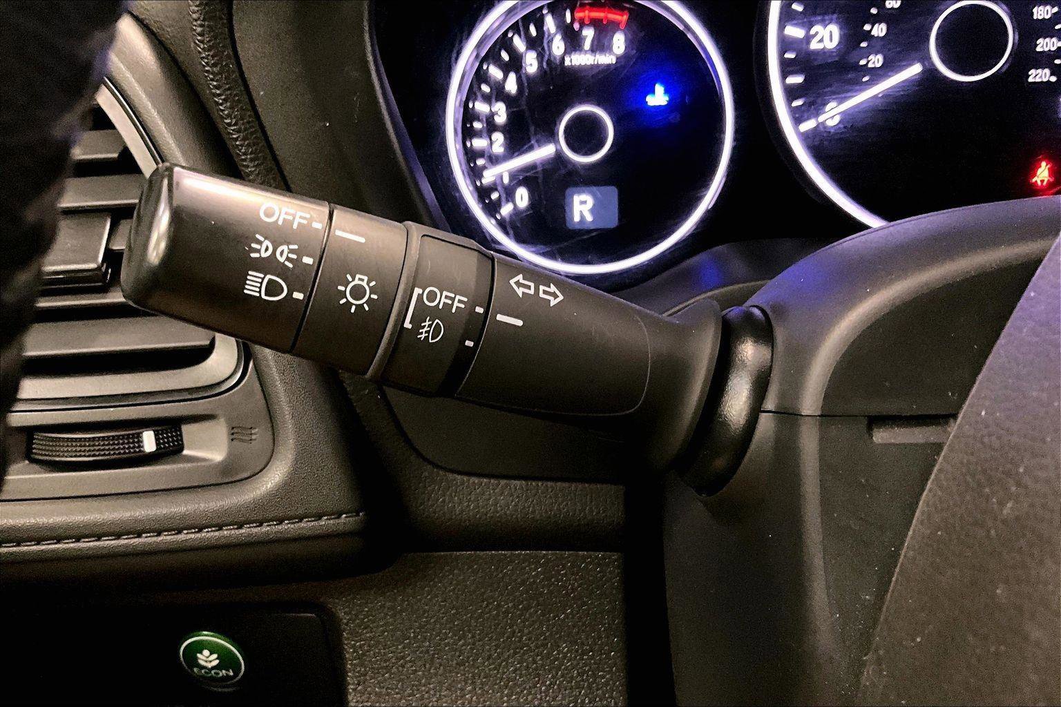 Used 2022 Honda HR-V Sport image 30