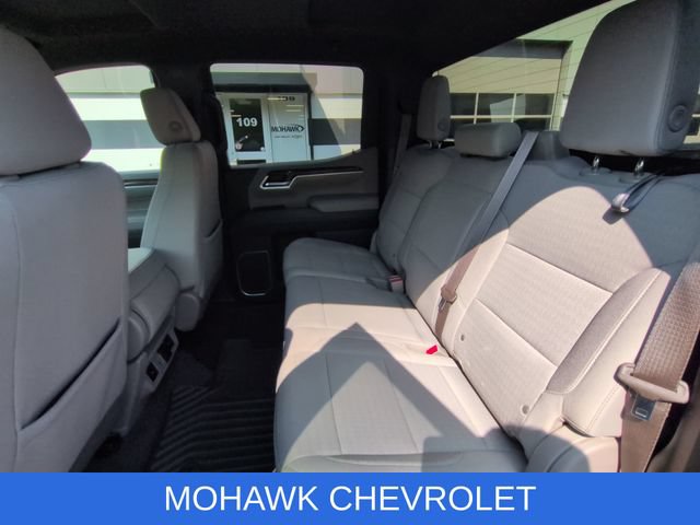 Used 2022 Chevrolet Silverado 1500 LT AWD/4WD image 25