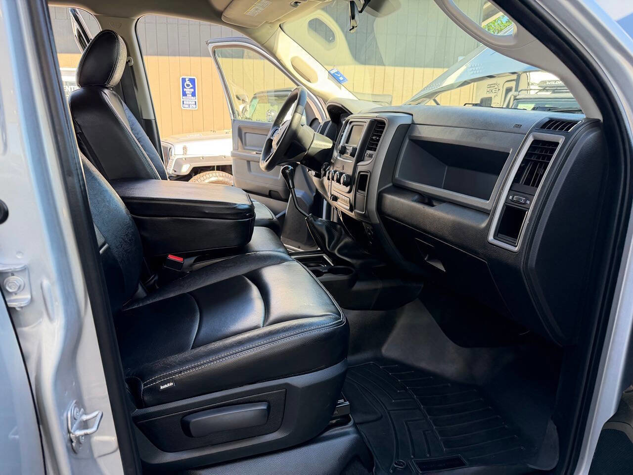 Used 2018 RAM 2500 Tradesman w/ Popular Equipment Group image 26