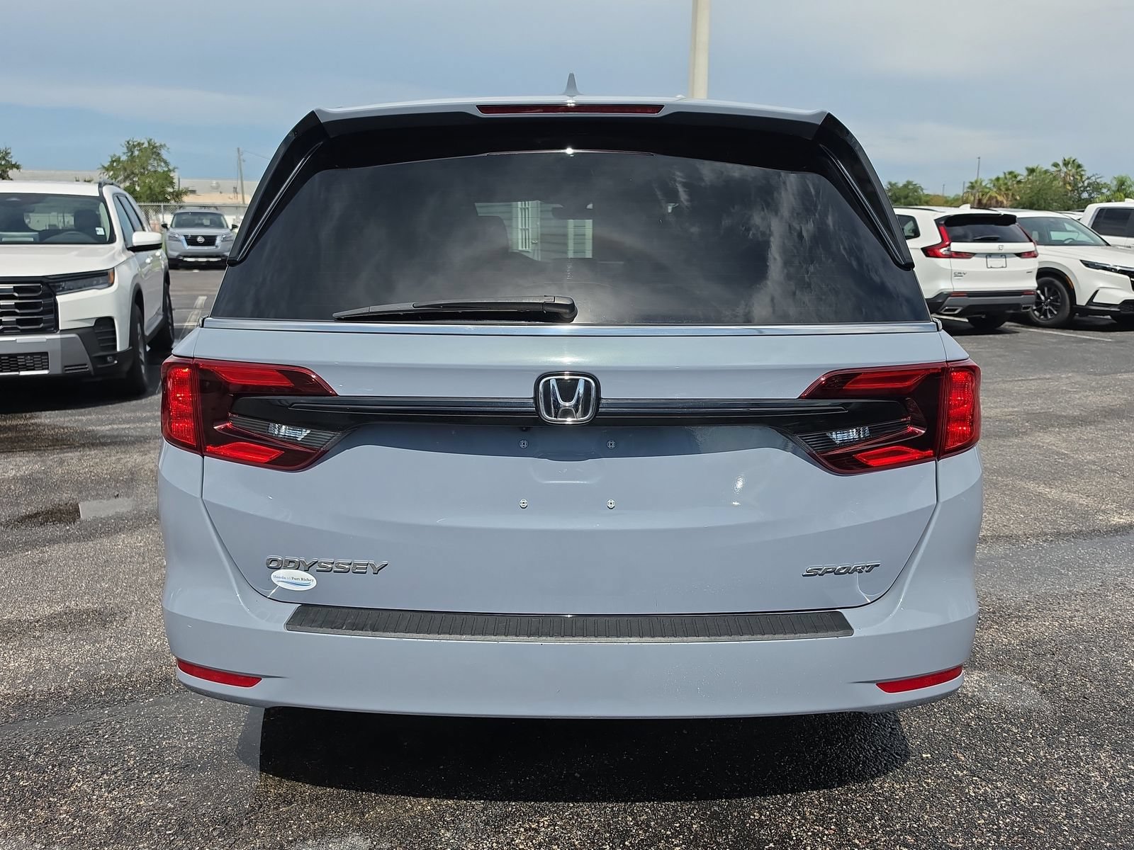 Used 2024 Honda Odyssey Sport image 5