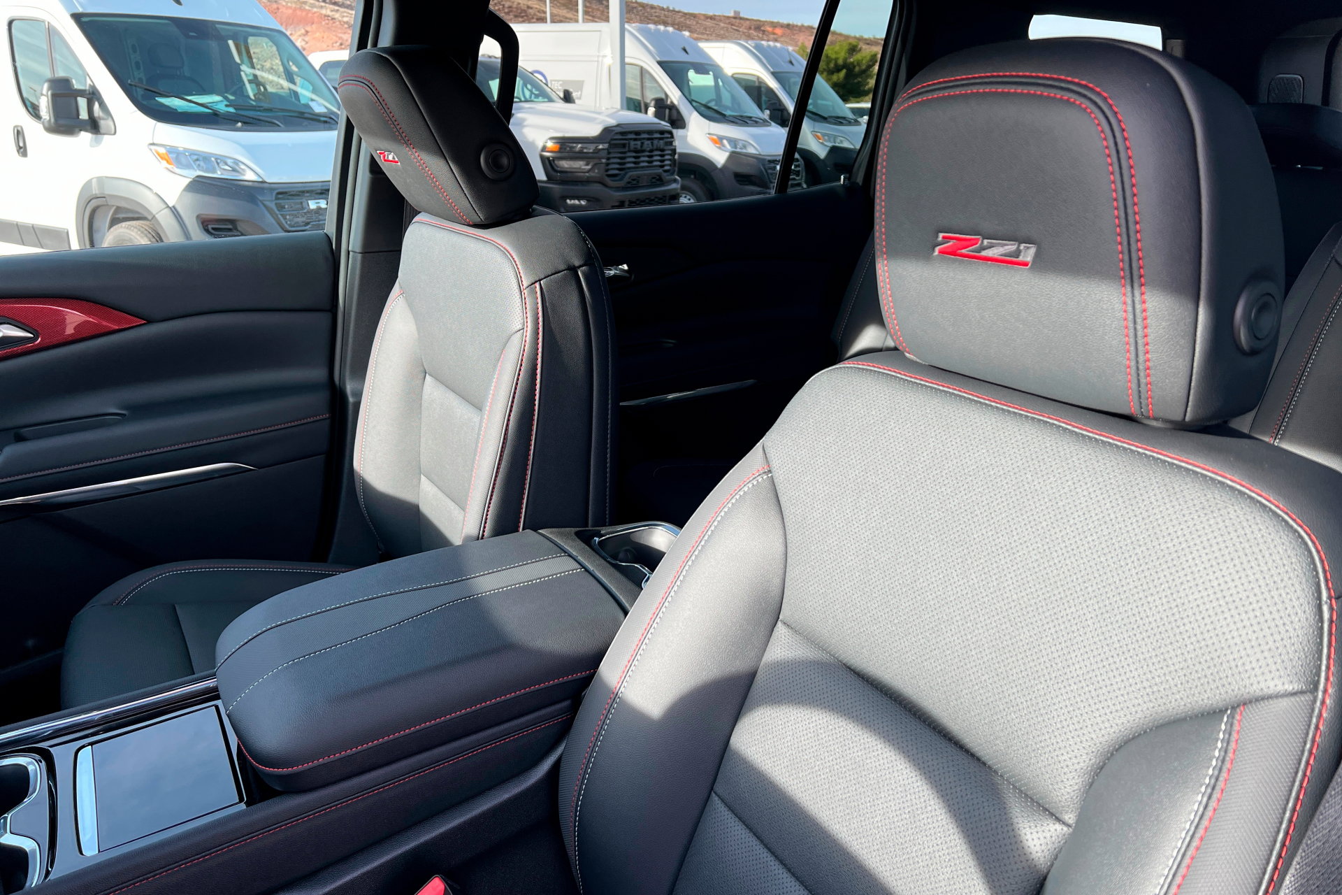 New 2026 Chevrolet Traverse Z71 w/ Enhanced Driving Package image 17