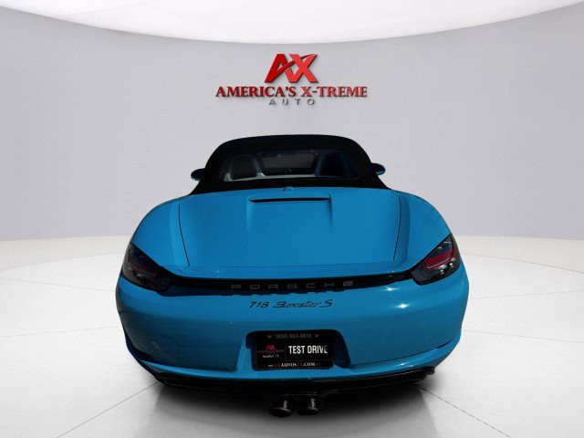 Used 2018 Porsche 718 Boxster S image 4