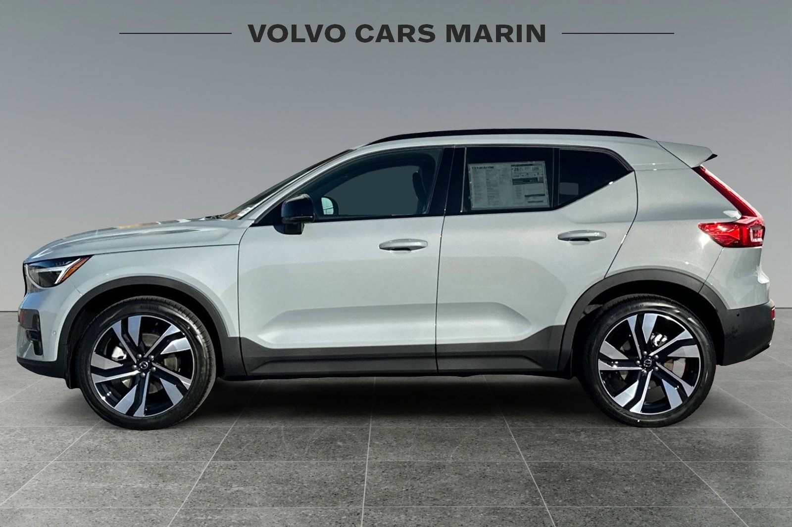 New 2026 Volvo XC40 B5 Ultra w/ Protection Package Premier image 5