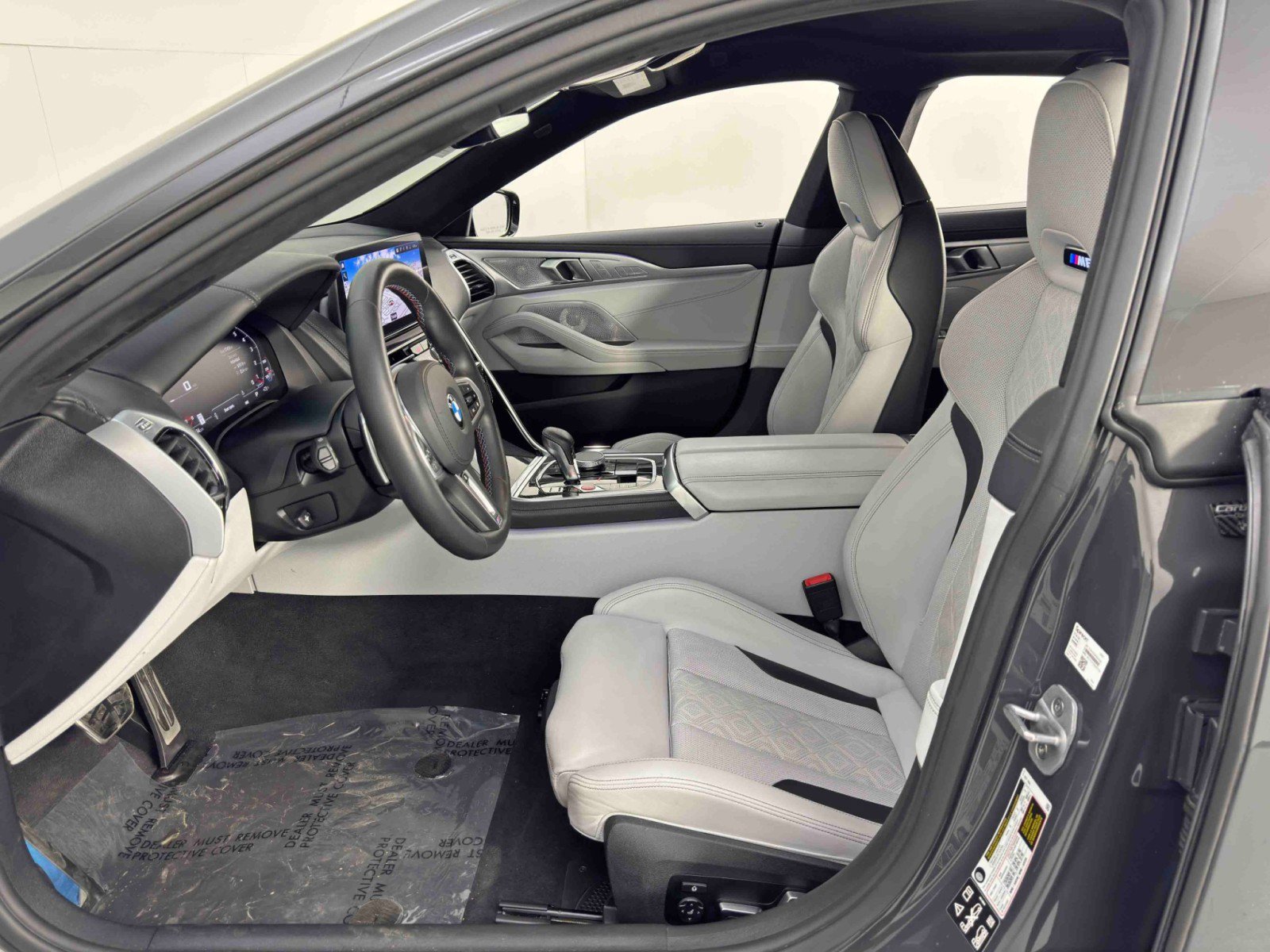 Used 2025 BMW M8 Competition w/ M Carbon Exterior Package AWD/4WD image 17