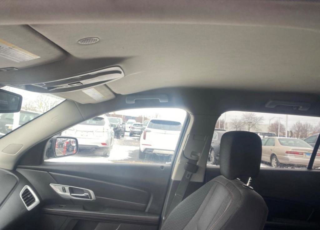 Used 2014 GMC Terrain SLE image 27