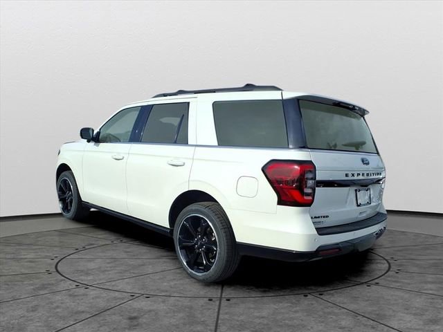 Used 2023 Ford Expedition Limited image 6