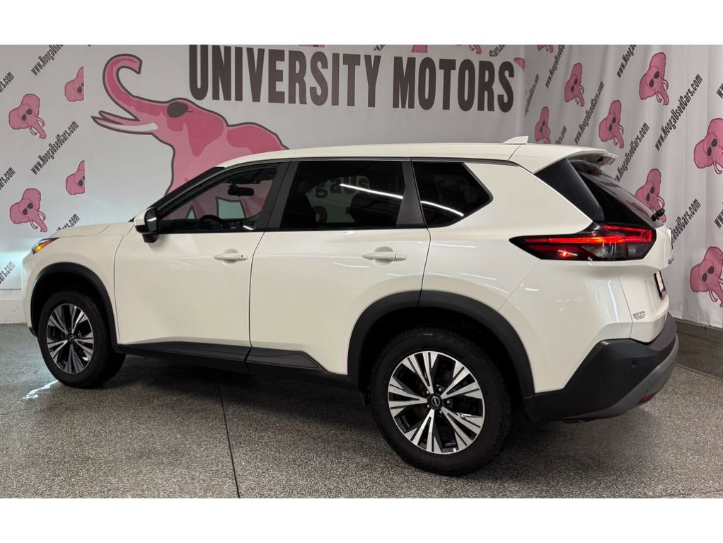 Used 2023 Nissan Rogue SV image 14