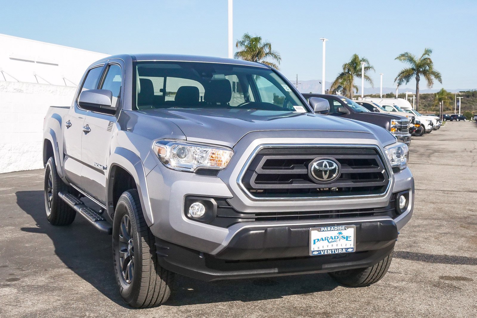 Used 2020 Toyota Tacoma SR5 image 3