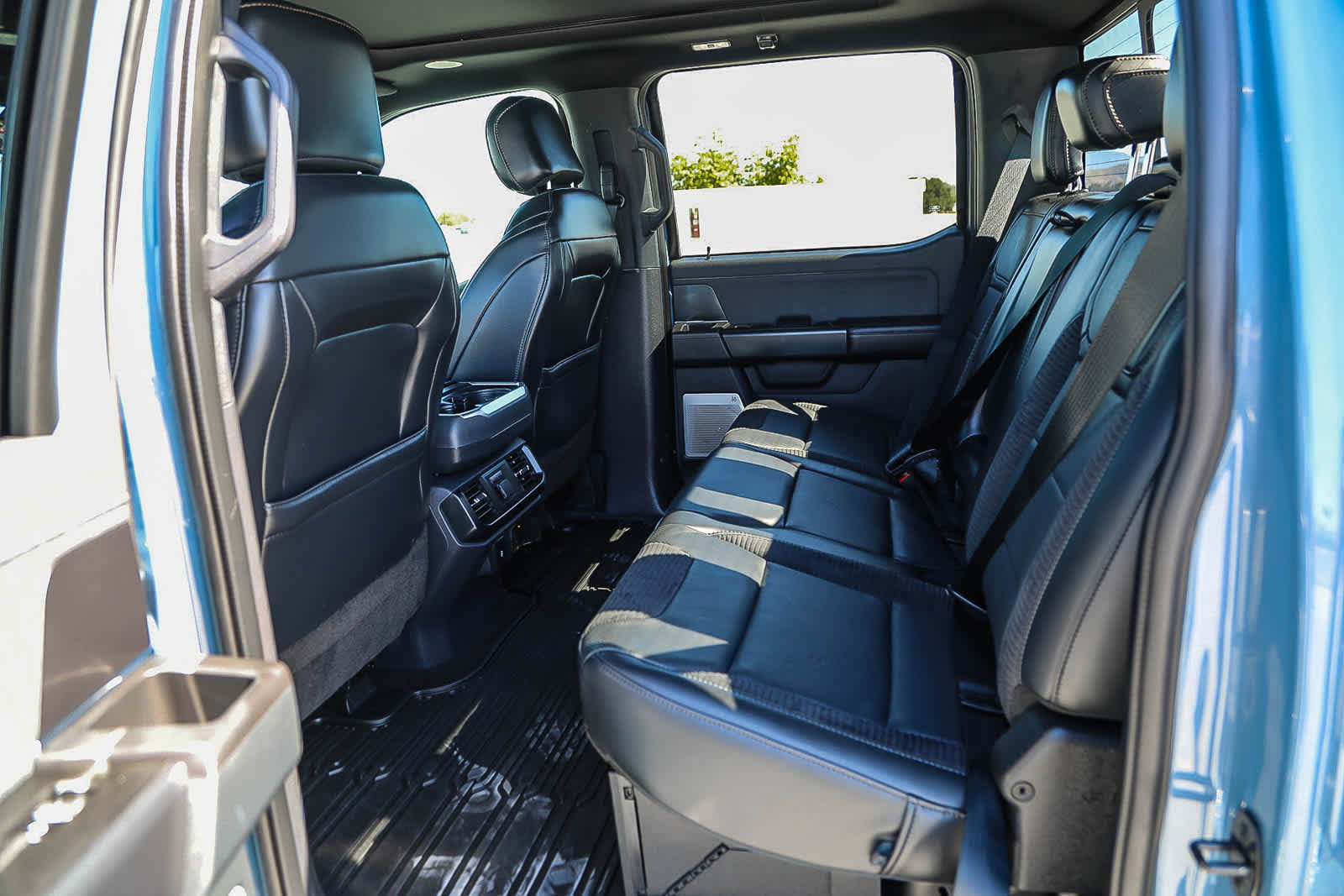 Used 2023 Ford F150 Raptor AWD/4WD image 18