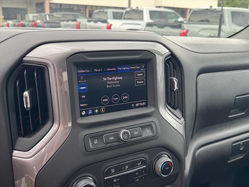 Used 2022 Chevrolet Silverado 2500 Custom w/ Custom Convenience Package AWD/4WD image 26