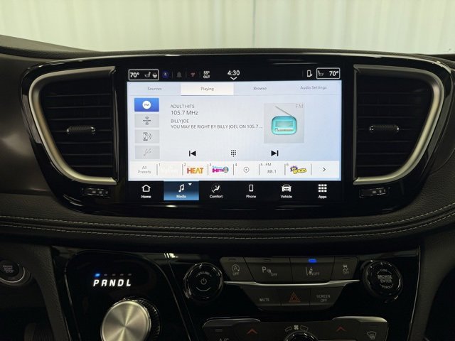 New 2026 Chrysler Pacifica Select image 19