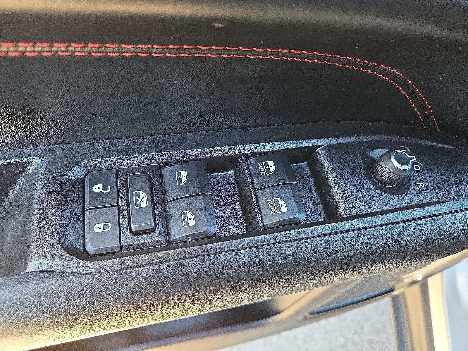 Used 2022 Jeep Compass Trailhawk w/ Trailer Tow Group AWD/4WD image 23