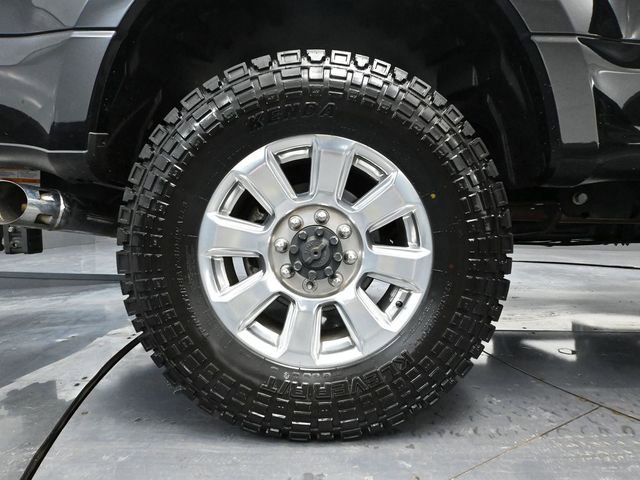 Used 2022 Ford F350 Platinum image 14