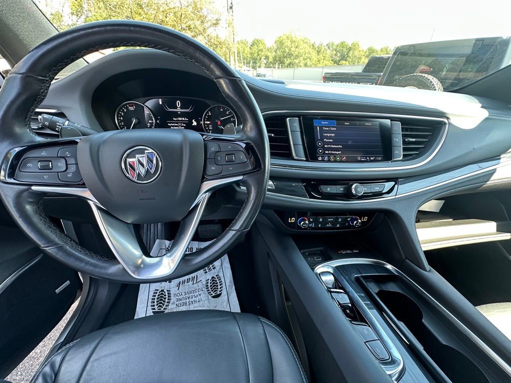 Used 2022 Buick Enclave Premium image 10