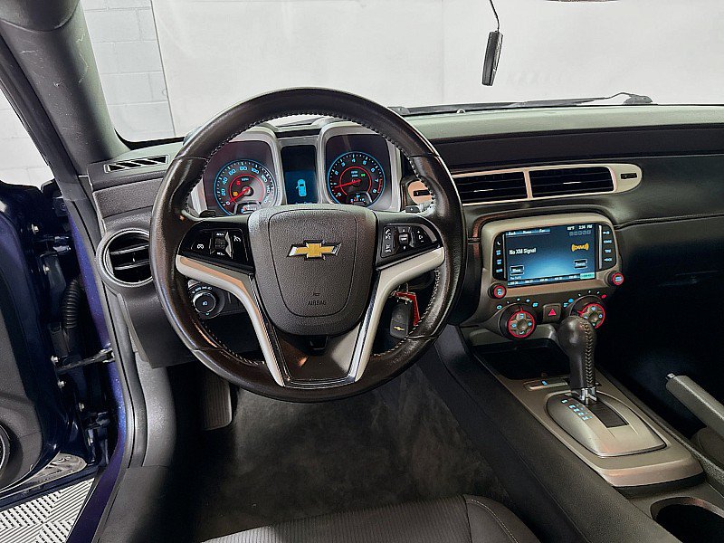 Used 2015 Chevrolet Camaro LT RWD image 20