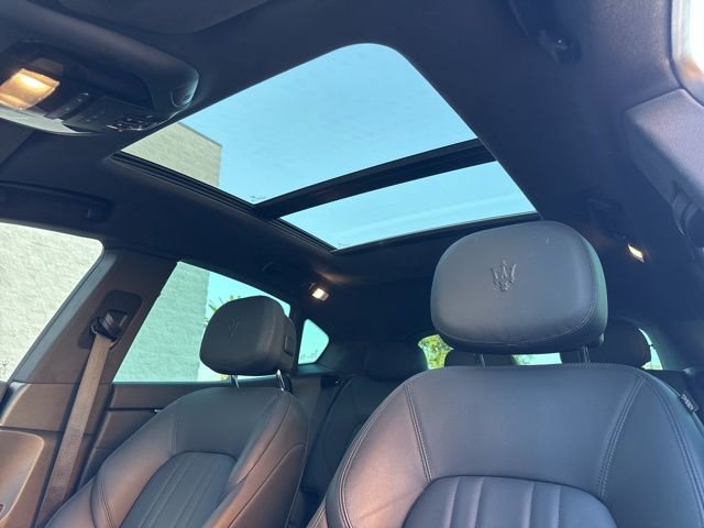 Certified 2022 Maserati Levante GT image 15