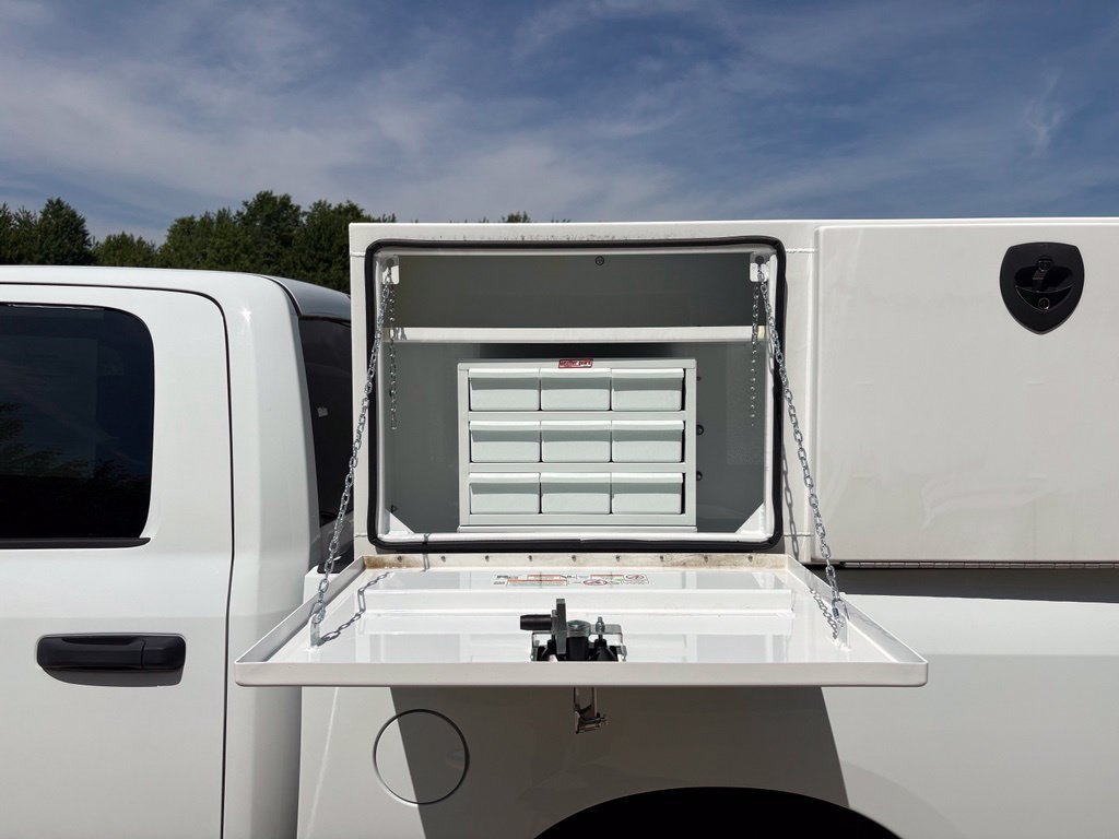 Used 2022 RAM 1500 Tradesman w/ Electronics Group AWD/4WD image 3
