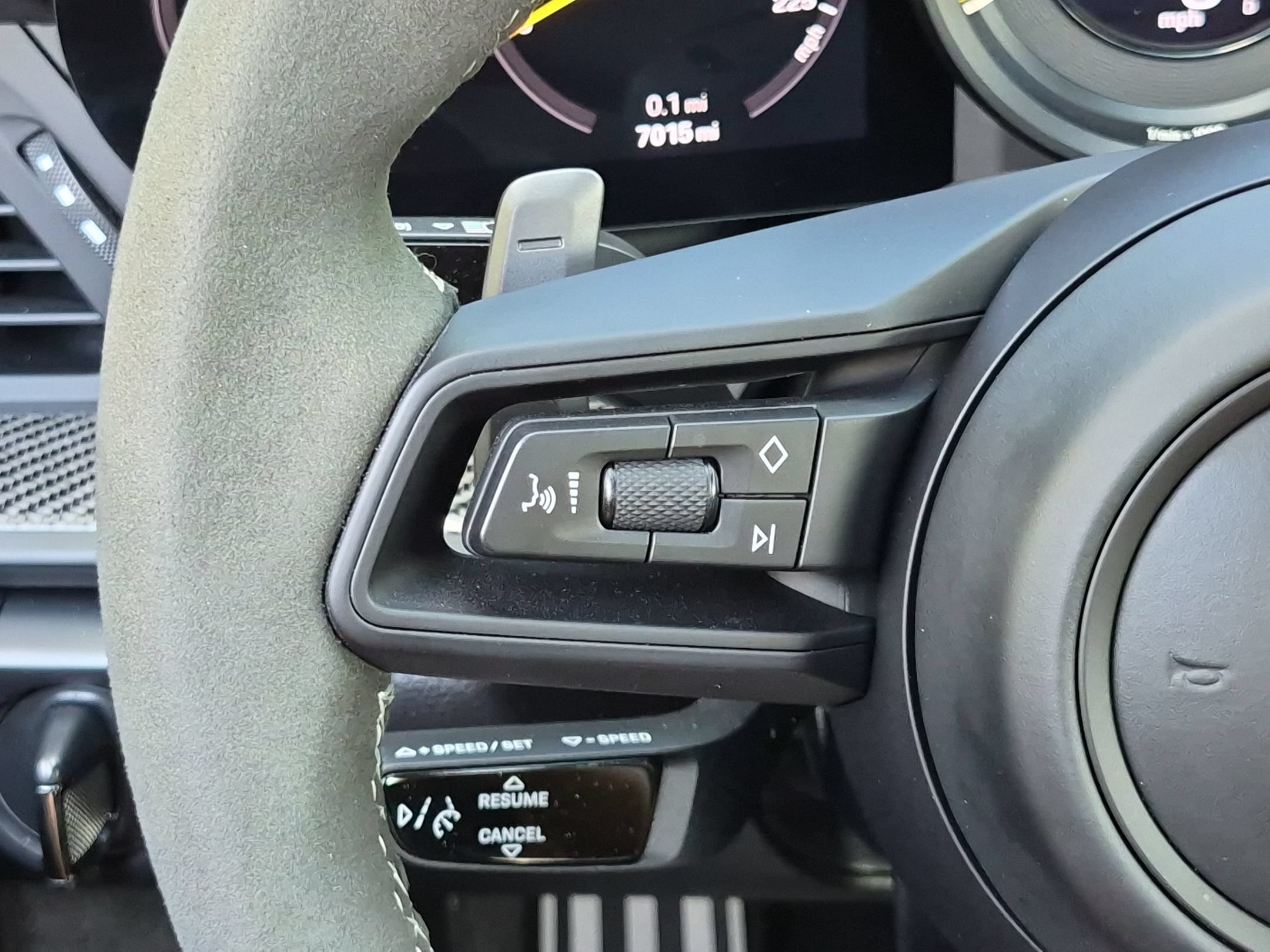 Certified 2022 Porsche 911 GT3 RWD image 9