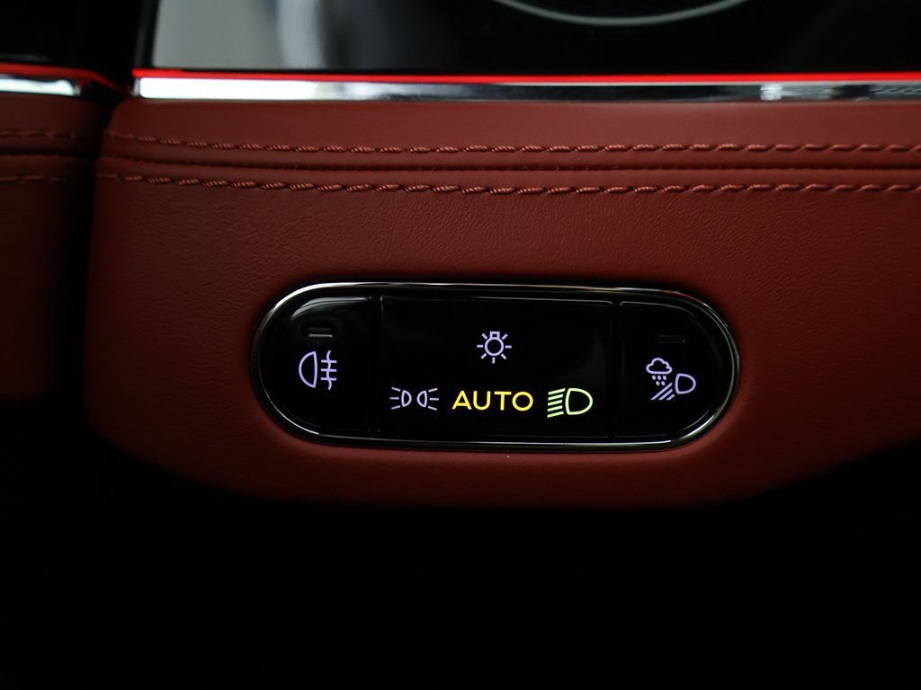 Used 2023 Bentley Continental GT Azure AWD/4WD image 46