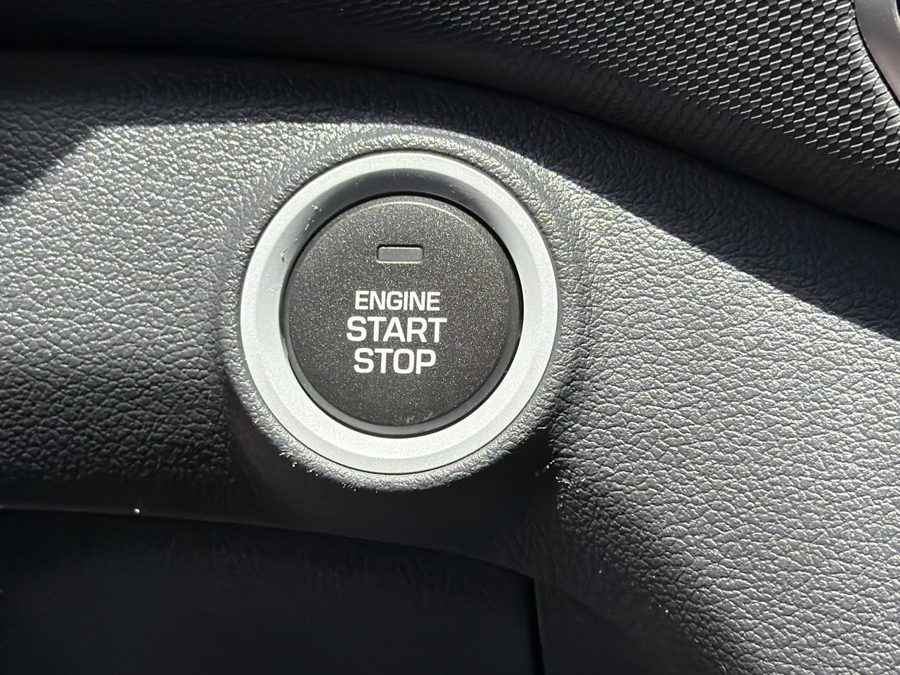 Used 2019 Hyundai Ioniq Blue FWD image 27