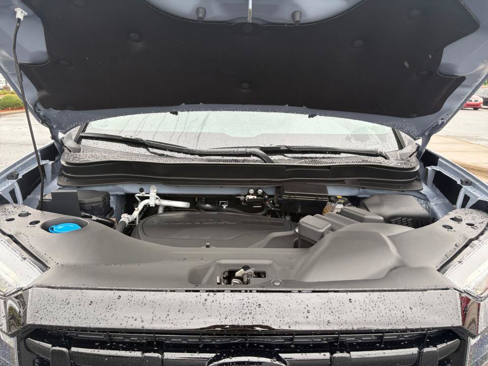 New 2026 Honda Ridgeline Black Edition image 16