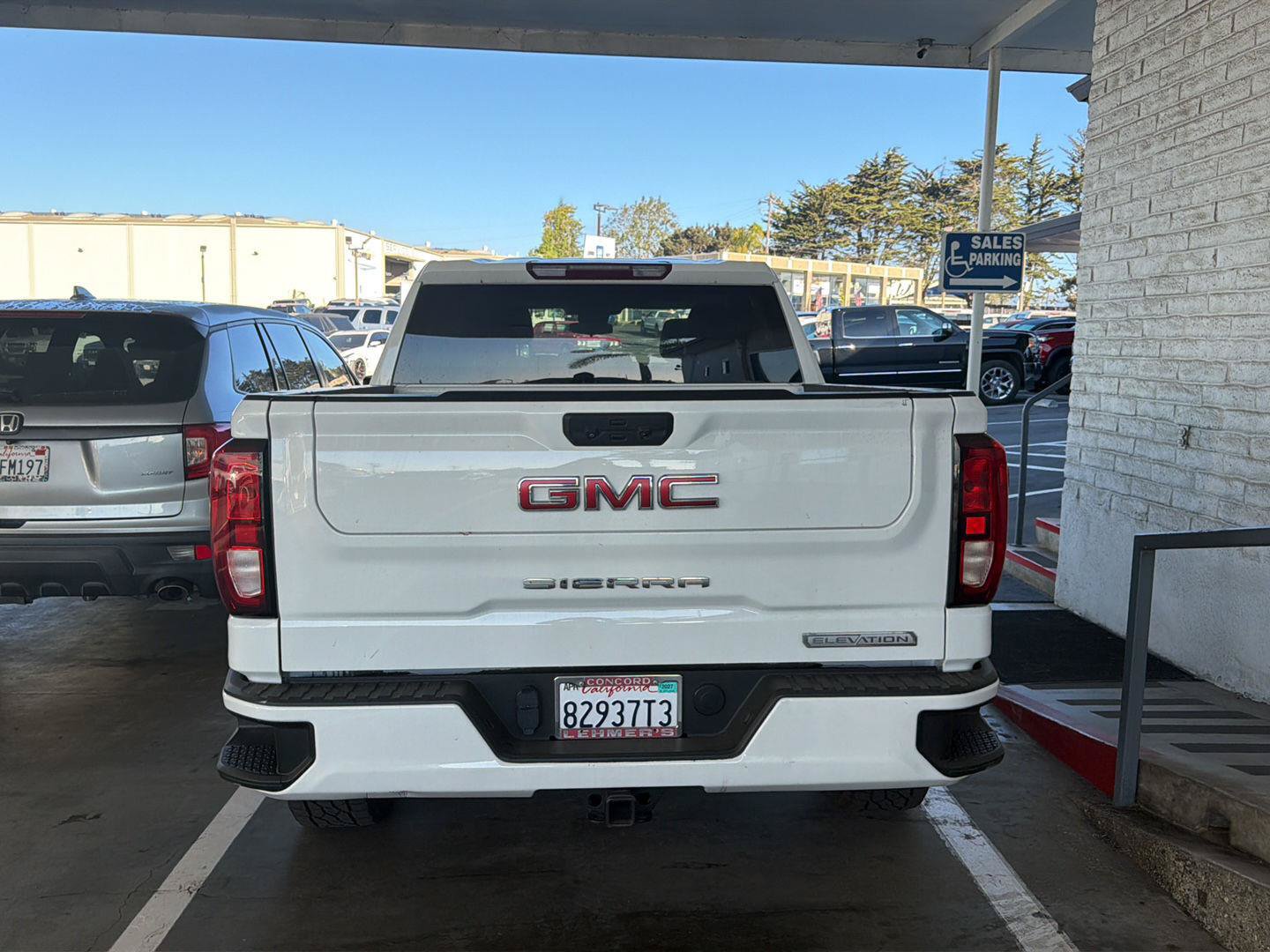 Used 2022 GMC Sierra 1500 Elevation AWD/4WD image 5