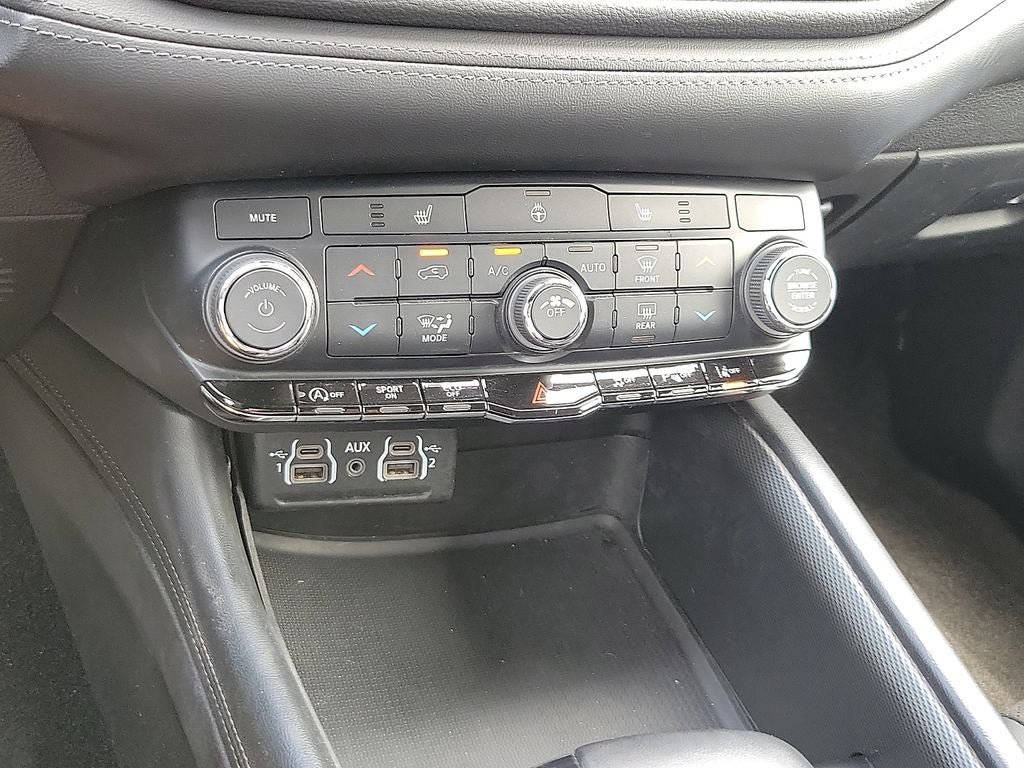 Used 2022 Dodge Durango GT RWD image 18