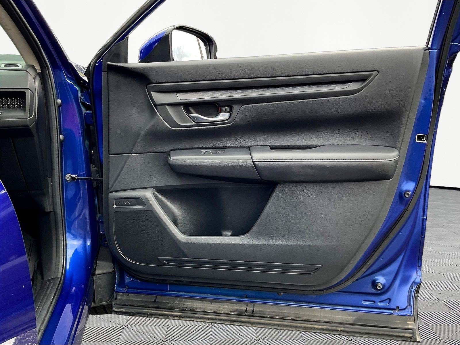 Used 2023 Honda CR-V EX image 27