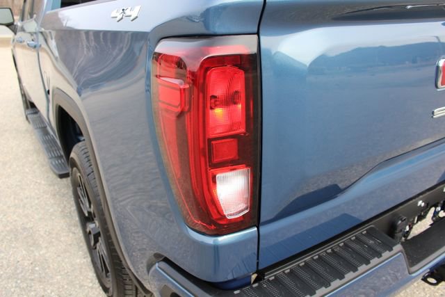 Used 2025 GMC Sierra 1500 Elevation image 42