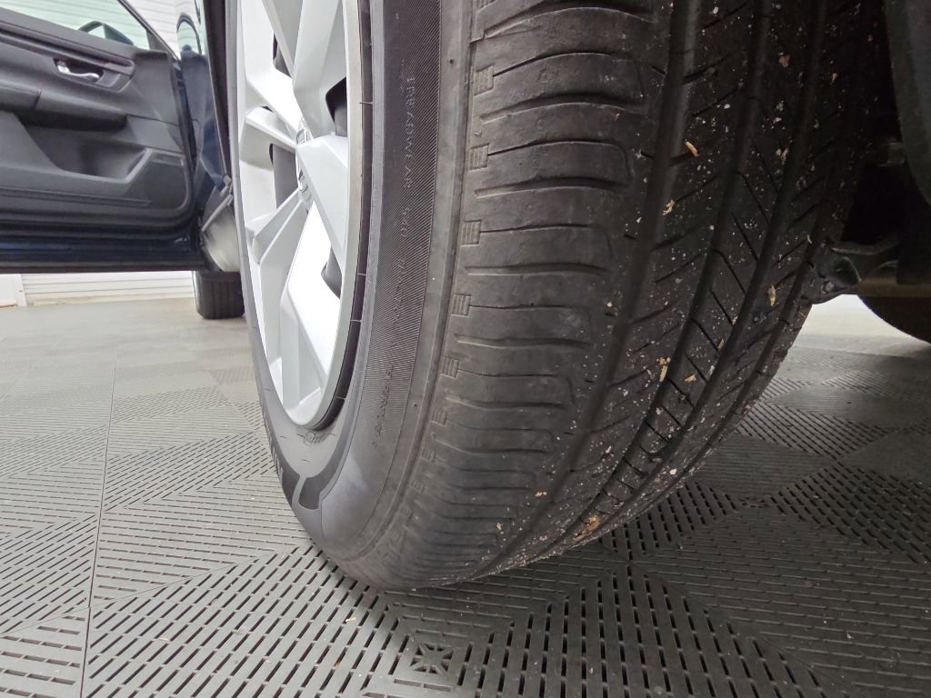 Used 2024 Honda CR-V LX image 38