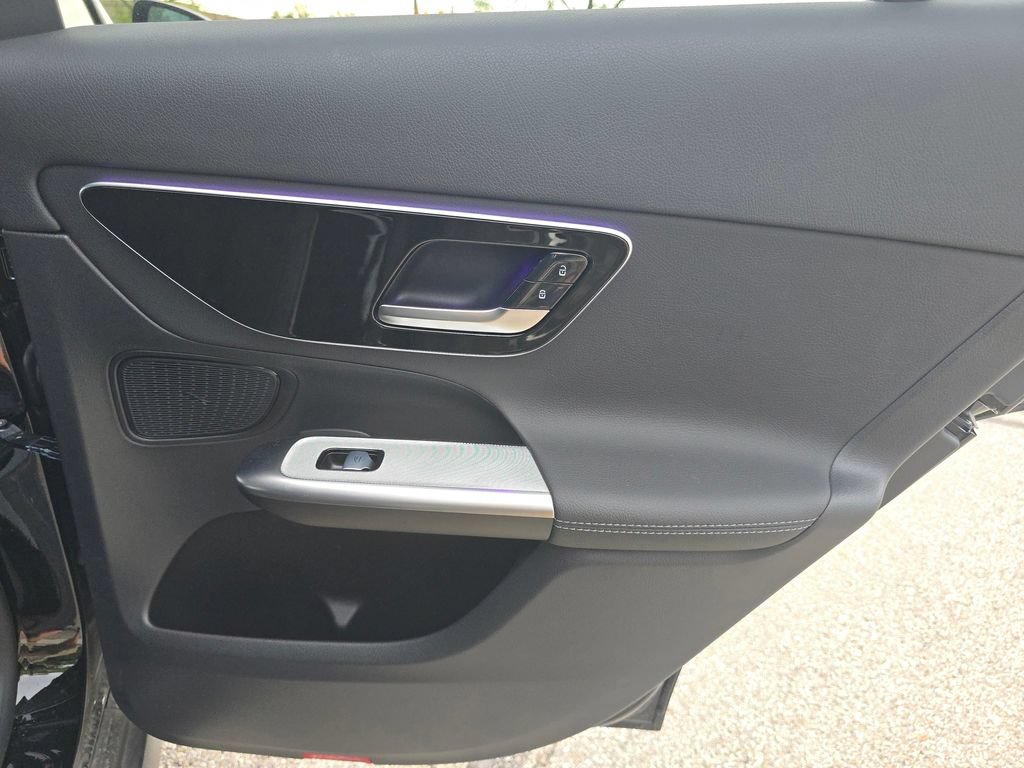Certified 2026 Mercedes-Benz GLC 300 4MATIC image 24