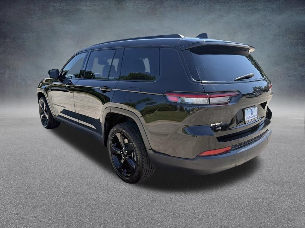 Used 2021 Jeep Grand Cherokee L Laredo AWD/4WD image 4