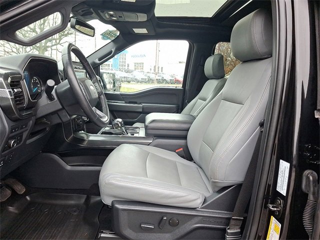 Used 2022 Ford F150 XLT w/ Equipment Group 302A High image 13