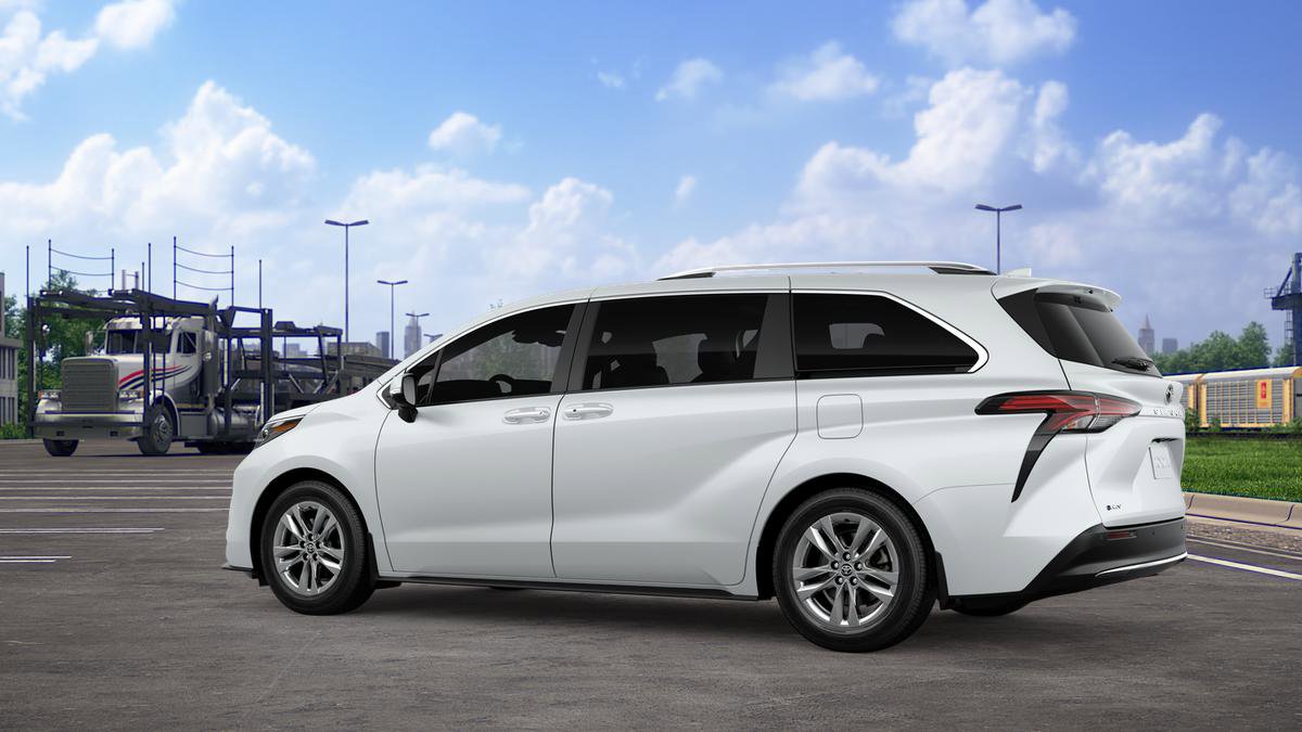 New 2026 Toyota Sienna Limited FWD image 5