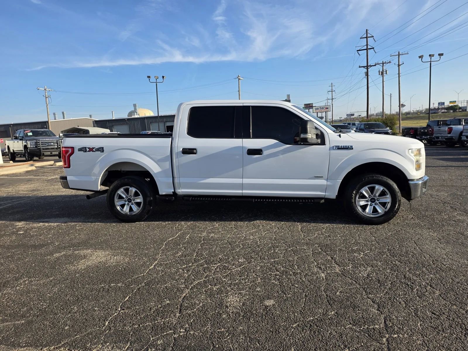 Used 2017 Ford F150 XLT w/ Trailer Tow Package AWD/4WD image 8
