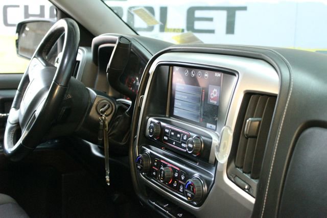 Used 2016 GMC Sierra 1500 SLE w/ SLE Preferred Package AWD/4WD image 10