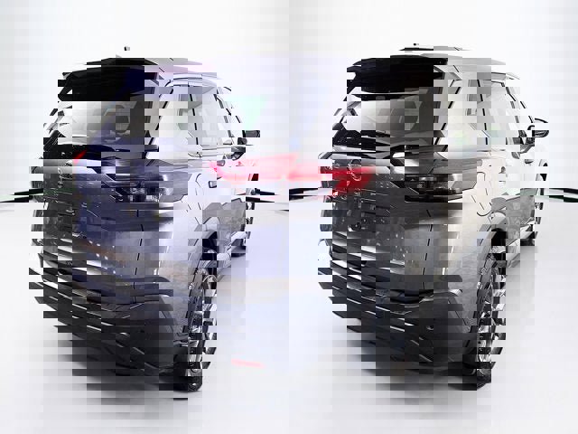 Used 2021 Nissan Rogue S image 5