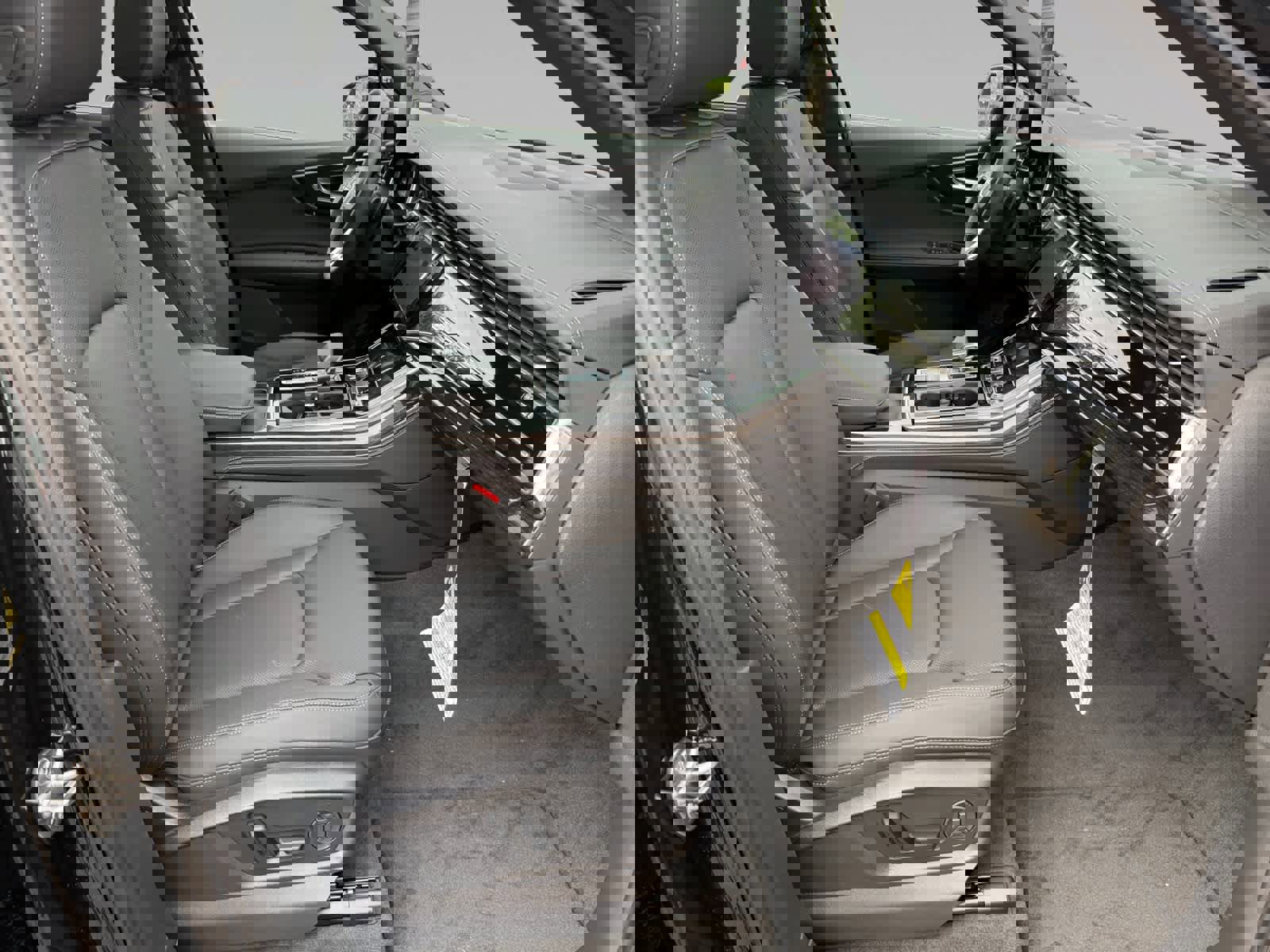 New 2025 Audi Q7 3.0T Premium Plus image 9