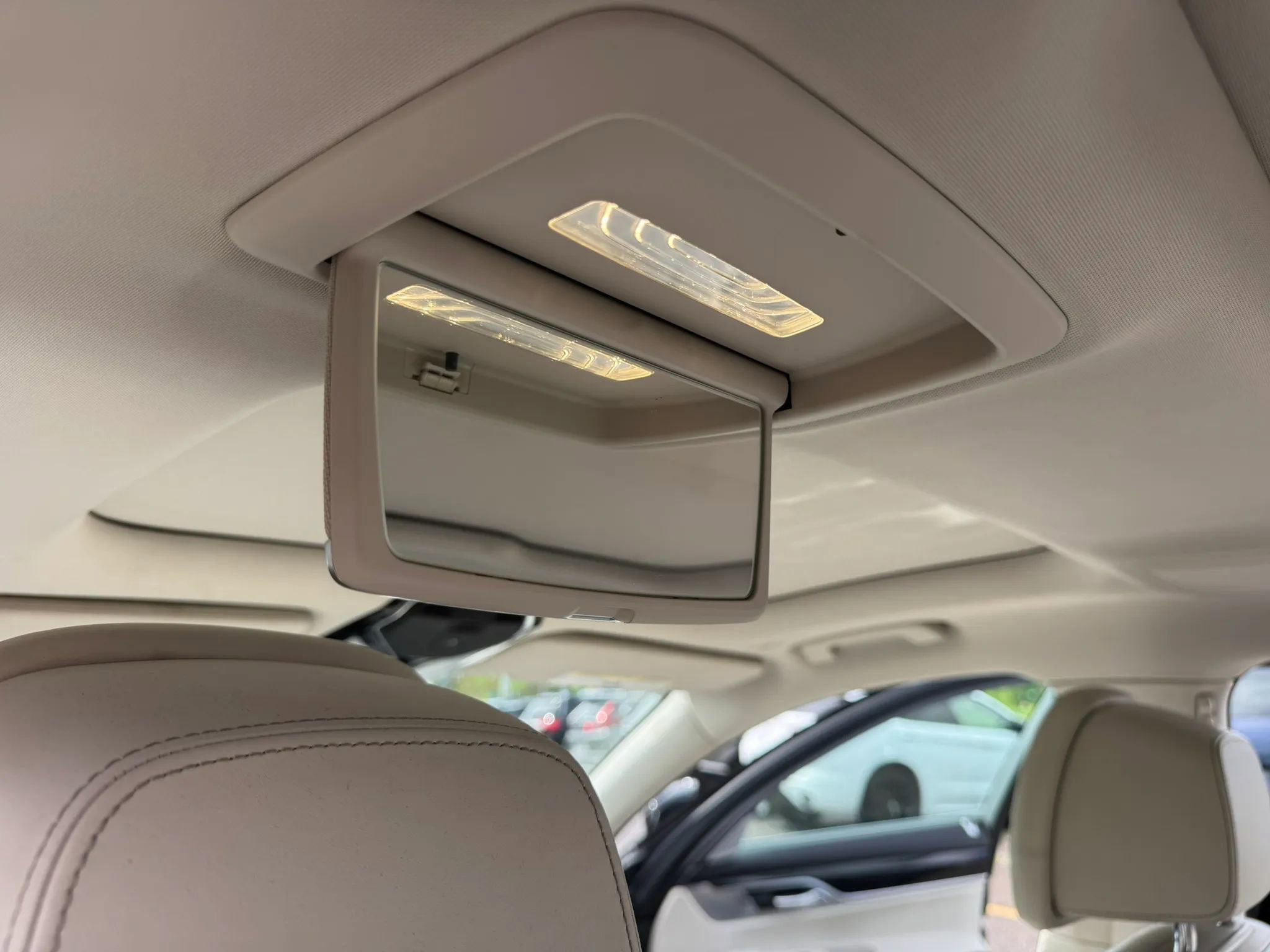 Used 2016 BMW 750i RWD image 18