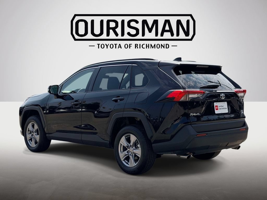 Used 2025 Toyota RAV4 XLE AWD/4WD image 22