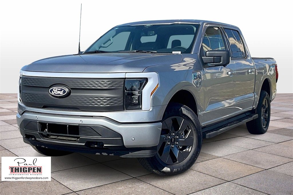 New 2025 Ford F150 Lightning Flash image 2