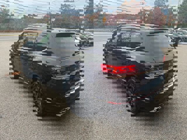 Used 2021 Volkswagen Atlas SE image 3