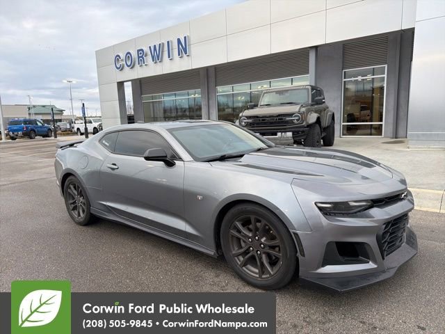 Used 2020 Chevrolet Camaro LS image 8